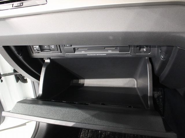 ポロ TSIコンフォートラインリミテッド LEDヘッドライト クルーズコントロール ナビ付 アップルカープレー対応 バックカメラ コーナーセンサー 駐車支援システム 非接触充電 ドライブレコーダー ETC(60枚目)