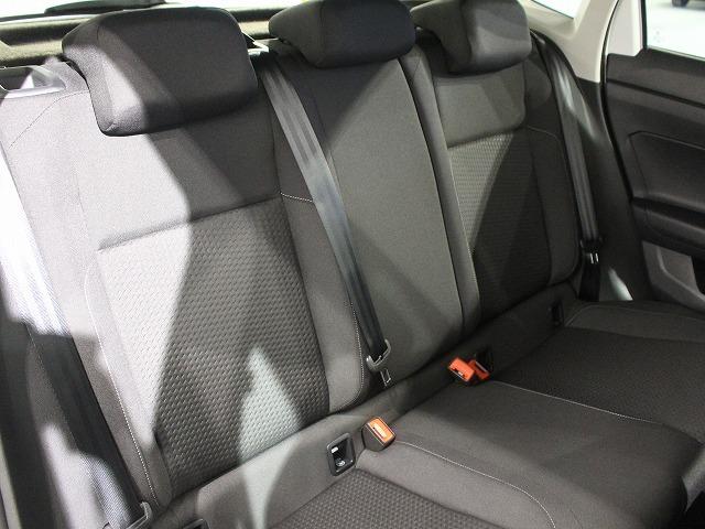 ポロ TSIコンフォートラインリミテッド LEDヘッドライト クルーズコントロール ナビ付 アップルカープレー対応 バックカメラ コーナーセンサー 駐車支援システム 非接触充電 ドライブレコーダー ETC(65枚目)