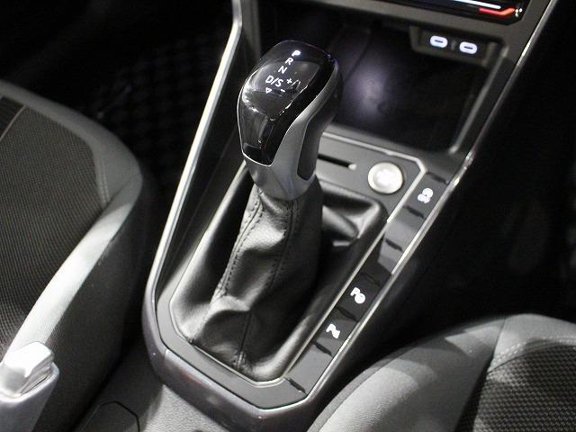 ポロ TSIスタイル ナビゲーションバックモニターコーナーセンサークルーズ駐車支援システム非接触充電CarPlay対応(33枚目)
