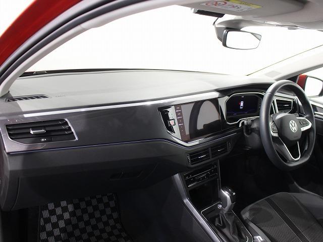 ポロ TSIスタイル ナビゲーションバックモニターコーナーセンサークルーズ駐車支援システム非接触充電CarPlay対応(57枚目)