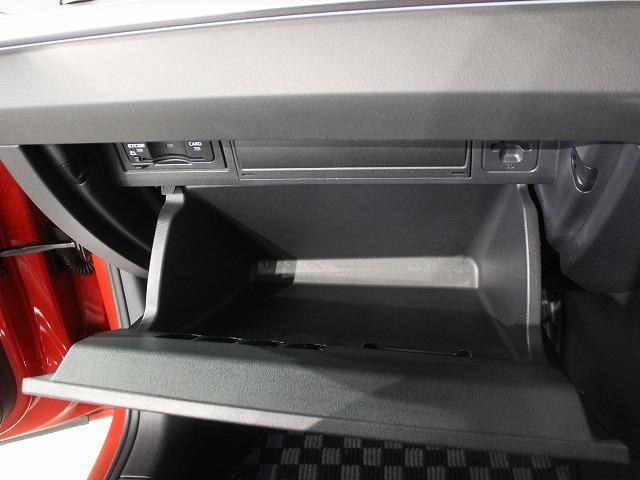 ポロ TSIスタイル ナビゲーションバックモニターコーナーセンサークルーズ駐車支援システム非接触充電CarPlay対応(60枚目)