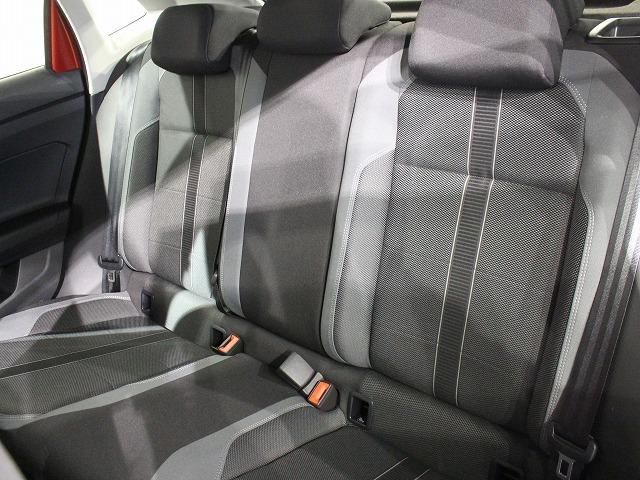 ポロ TSIスタイル ナビゲーションバックモニターコーナーセンサークルーズ駐車支援システム非接触充電CarPlay対応(62枚目)