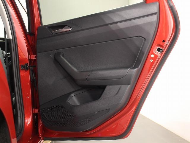 ポロ TSIスタイル ナビゲーションバックモニターコーナーセンサークルーズ駐車支援システム非接触充電CarPlay対応(67枚目)