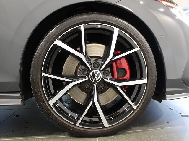 ゴルフGTI ベースグレード ナビゲーションバックモニタークルーズコントロールBluetooth搭載車非接触充電駐車支援システム(12枚目)
