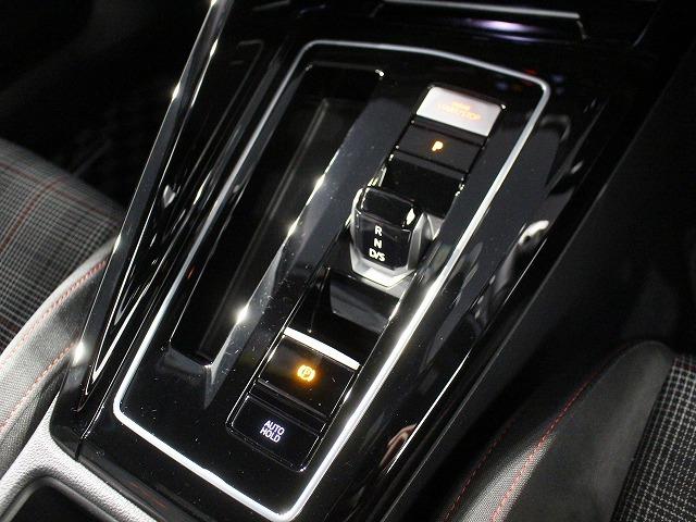 ゴルフGTI ベースグレード ナビゲーションバックモニタークルーズコントロールBluetooth搭載車非接触充電駐車支援システム(31枚目)