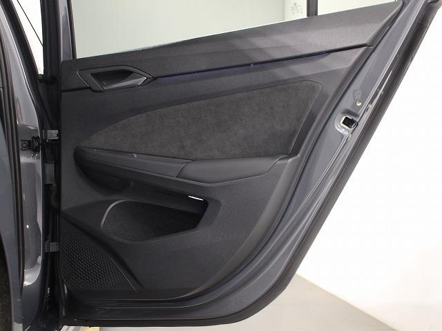 ゴルフGTI ベースグレード ナビゲーションバックモニタークルーズコントロールBluetooth搭載車非接触充電駐車支援システム(63枚目)