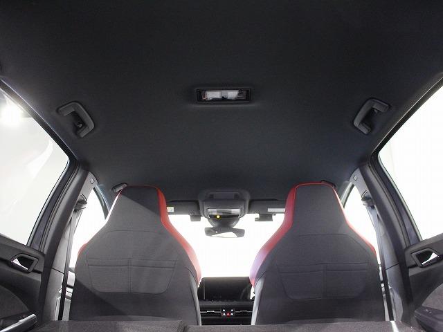 ゴルフGTI ベースグレード ナビゲーションバックモニタークルーズコントロールBluetooth搭載車非接触充電駐車支援システム(69枚目)