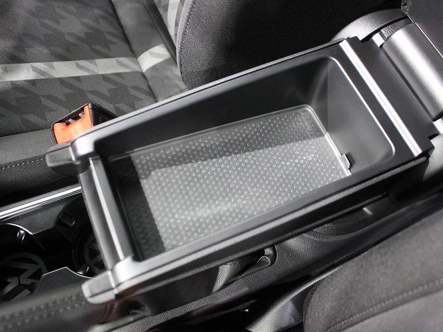 ザ・ビートル デザインマイスター　ナビゲーションバックモニターＢｌｕｅｔｏｏｔｈ搭載車（60枚目）