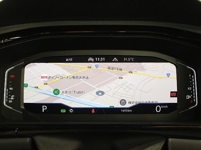 ＴＳＩ　ブラックスタイル　ＣａｒＰｌａｙ対応　アダプティブクルーズコントロール　レーンキープアシスト　パワーテールゲート　オートライト　衝突軽減ブレーキ　パーキングアシスト搭載車(22枚目)