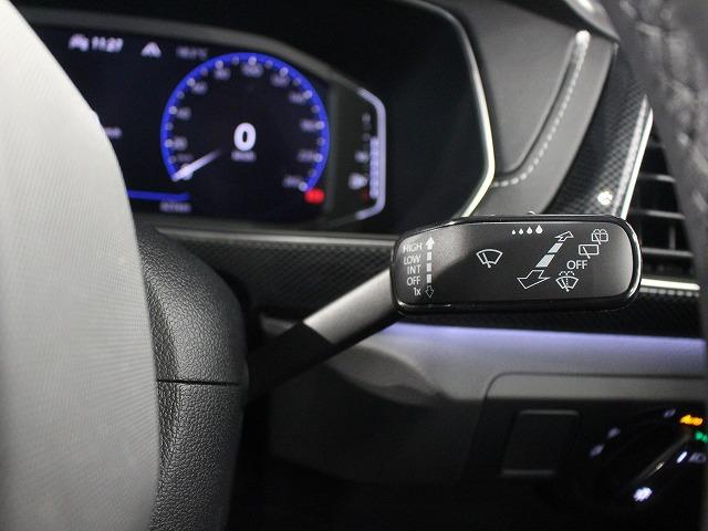 Ｔ－クロス ＴＳＩ　Ｒライン　ＩＱライトシートヒーターＲＬＩＮＥ専用エアロシートバックモニターｂｅａｔｓｓａｕｎｄナビゲーション（51枚目）