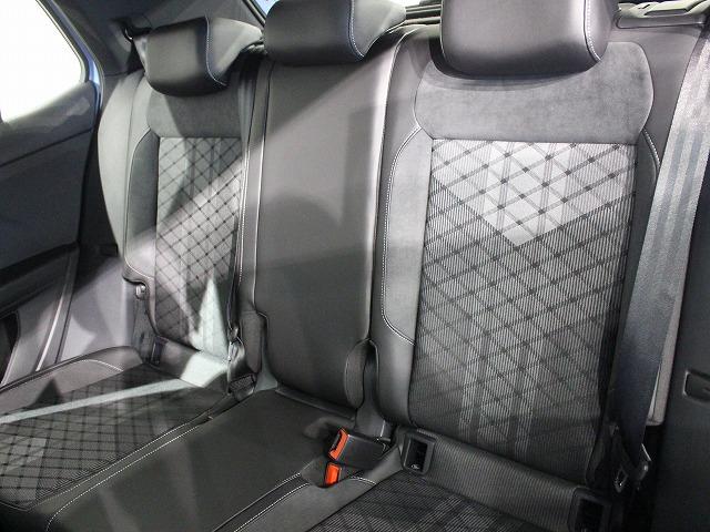 Ｔ－クロス ＴＳＩ　Ｒライン　ＩＱライトシートヒーターＲＬＩＮＥ専用エアロシートバックモニターｂｅａｔｓｓａｕｎｄナビゲーション（68枚目）