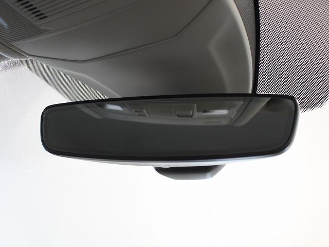 Ｔ－クロス ＴＳＩ　スタイル　デザインパッケージ　衝突被害軽減ブレーキ　トラベルアシスト　クルーズコントロール　バックカメラ　オートエアコン　カープレー対応　ナビゲーション　デジタルメーター　オートライト（43枚目）