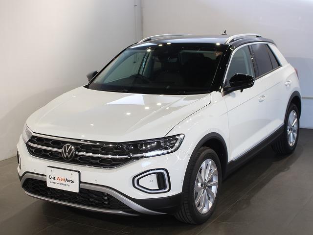 Ｔ－ロック ＴＳＩ　スタイル　マトリックスヘッドライト　トラベルアシスト　オートエアコン　オートマチックテールゲート　オートワイパー　オートライト　レーンチェンジワーニング　カープレー対応（6枚目）