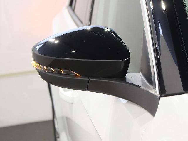 Ｔ－ロック ＴＳＩ　スタイル　マトリックスヘッドライト　トラベルアシスト　オートエアコン　オートマチックテールゲート　オートワイパー　オートライト　レーンチェンジワーニング　カープレー対応（10枚目）