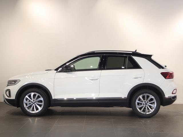 Ｔ－ロック ＴＳＩ　スタイル　マトリックスヘッドライト　トラベルアシスト　オートエアコン　オートマチックテールゲート　オートワイパー　オートライト　レーンチェンジワーニング　カープレー対応（13枚目）