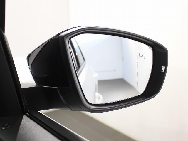 Ｔ－ロック ＴＳＩ　スタイル　マトリックスヘッドライト　トラベルアシスト　オートエアコン　オートマチックテールゲート　オートワイパー　オートライト　レーンチェンジワーニング　カープレー対応（29枚目）