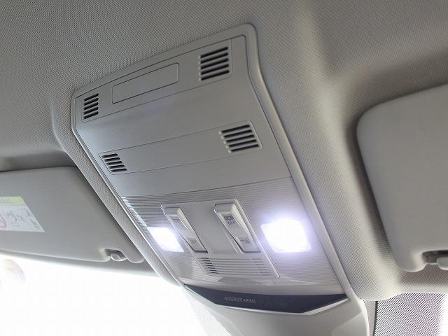 Ｔ－ロック ＴＳＩ　スタイル　マトリックスヘッドライト　トラベルアシスト　オートエアコン　オートマチックテールゲート　オートワイパー　オートライト　レーンチェンジワーニング　カープレー対応（31枚目）