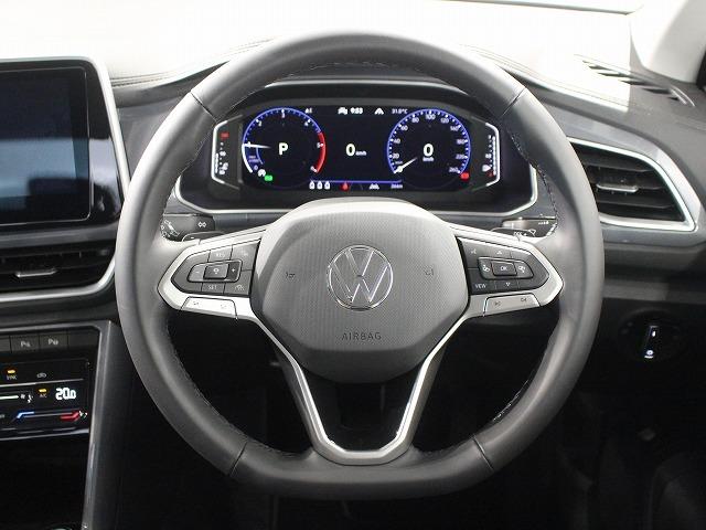 Ｔ－ロック ＴＳＩ　スタイル　マトリックスヘッドライト　トラベルアシスト　オートエアコン　オートマチックテールゲート　オートワイパー　オートライト　レーンチェンジワーニング　カープレー対応（42枚目）