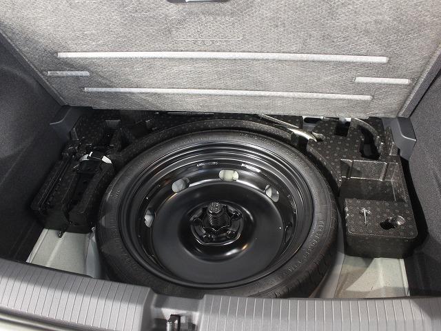 Ｔ－ロック ＴＳＩ　スタイル　マトリックスヘッドライト　トラベルアシスト　オートエアコン　オートマチックテールゲート　オートワイパー　オートライト　レーンチェンジワーニング　カープレー対応（57枚目）