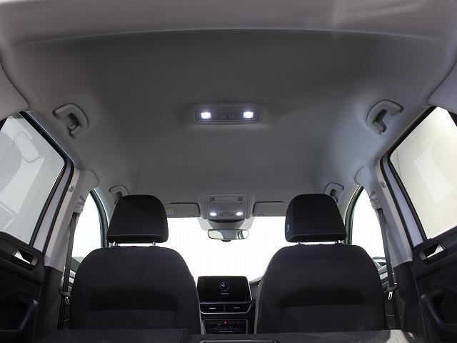 Ｔ－ロック ＴＳＩ　スタイル　マトリックスヘッドライト　トラベルアシスト　オートエアコン　オートマチックテールゲート　オートワイパー　オートライト　レーンチェンジワーニング　カープレー対応（59枚目）