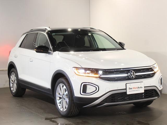 Ｔ－ロック ＴＳＩ　スタイル　マトリックスヘッドライト　トラベルアシスト　オートエアコン　オートマチックテールゲート　オートワイパー　オートライト　レーンチェンジワーニング　カープレー対応（66枚目）