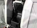 ＴＳＩ　スタイル　デザインパッケージ　衝突被害軽減ブレーキ　トラベルアシスト　クルーズコントロール　バックカメラ　オートエアコン　カープレー対応　ナビゲーション　デジタルメーター　オートライト（58枚目）