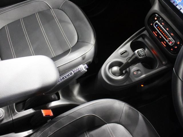 スマートフォーフォー BRABUS スポーツ(25枚目)