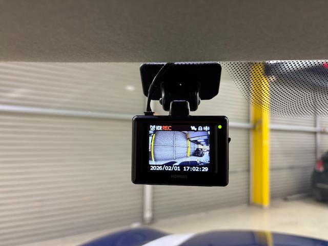 ＭＩＮＩ クーパー　第二世代Ｒ５６後期最終モデル　走行３．３万キロ　マニュアルモード付きＡＴ　ポータブルナビ　ＣＤ／ＡＵＸオーディオ　ＥＴＣ　ドラレコ　１５インチＡＷ　キーレスプッシュスタート　グー鑑定付き（67枚目）