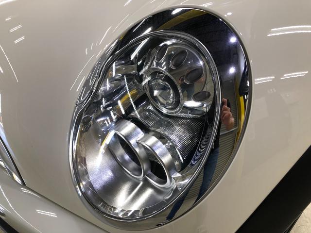 ＭＩＮＩ クーパーＳ　コンバーチブル　サイドウォーク　第一世代最終モデル特別仕様車　当社コレクション車両　６速マニュアルＭＴ　クロノメーター　モルトブラウンレザーシート　シートヒーター　電動オープン　ＣＤ／ＡＵＸ入力／ラジオ　ＥＴＣ　ＨＩＤ　グー鑑定付き（29枚目）