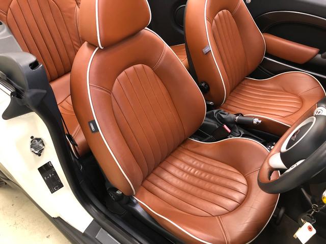 ＭＩＮＩ クーパーＳ　コンバーチブル　サイドウォーク　第一世代最終モデル特別仕様車　当社コレクション車両　６速マニュアルＭＴ　クロノメーター　モルトブラウンレザーシート　シートヒーター　電動オープン　ＣＤ／ＡＵＸ入力／ラジオ　ＥＴＣ　ＨＩＤ　グー鑑定付き（54枚目）