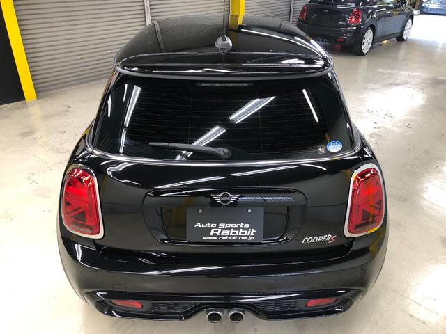 ＭＩＮＩ クーパーＳ　ＬＣＩモデル　ペッパーＰＫＧ　ＨＤＤナビ　ブルートゥース　バックカメラ　フルセグ　ドラレコ　ミラーＥＴＣ　アクティブクルーズ　衝突軽減ブレーキ　アームレスト　ストレージコンパーメント　１７ＡＷ　鑑定付（15枚目）