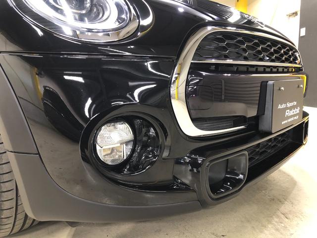 ＭＩＮＩ クーパーＳ　ＬＣＩモデル　ペッパーＰＫＧ　ＨＤＤナビ　ブルートゥース　バックカメラ　フルセグ　ドラレコ　ミラーＥＴＣ　アクティブクルーズ　衝突軽減ブレーキ　アームレスト　ストレージコンパーメント　１７ＡＷ　鑑定付（22枚目）