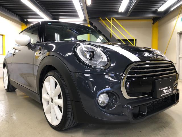 ＭＩＮＩ クーパーＳ　アーバンスタイル　コンフォートアクセス　ＪＣＷステアリング　パドルシフト　スポーツトランスミッション　ドライビングモード　ＨＤＤナビ　ＢＴ　Ｂカメラ　ＰＤＣ　ＥＴＣ　前後ドラレコ　１８ＡＷ　グー鑑定（7枚目）