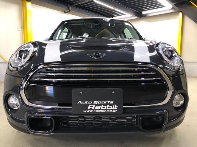 ＭＩＮＩ クーパーＳ　アーバンスタイル　コンフォートアクセス　ＪＣＷステアリング　パドルシフト　スポーツトランスミッション　ドライビングモード　ＨＤＤナビ　ＢＴ　Ｂカメラ　ＰＤＣ　ＥＴＣ　前後ドラレコ　１８ＡＷ　グー鑑定（9枚目）