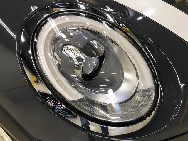 ＭＩＮＩ クーパーＳ　アーバンスタイル　コンフォートアクセス　ＪＣＷステアリング　パドルシフト　スポーツトランスミッション　ドライビングモード　ＨＤＤナビ　ＢＴ　Ｂカメラ　ＰＤＣ　ＥＴＣ　前後ドラレコ　１８ＡＷ　グー鑑定（19枚目）