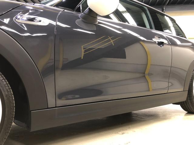 ＭＩＮＩ クーパーＳ　アーバンスタイル　コンフォートアクセス　ＪＣＷステアリング　パドルシフト　スポーツトランスミッション　ドライビングモード　ＨＤＤナビ　ＢＴ　Ｂカメラ　ＰＤＣ　ＥＴＣ　前後ドラレコ　１８ＡＷ　グー鑑定（33枚目）