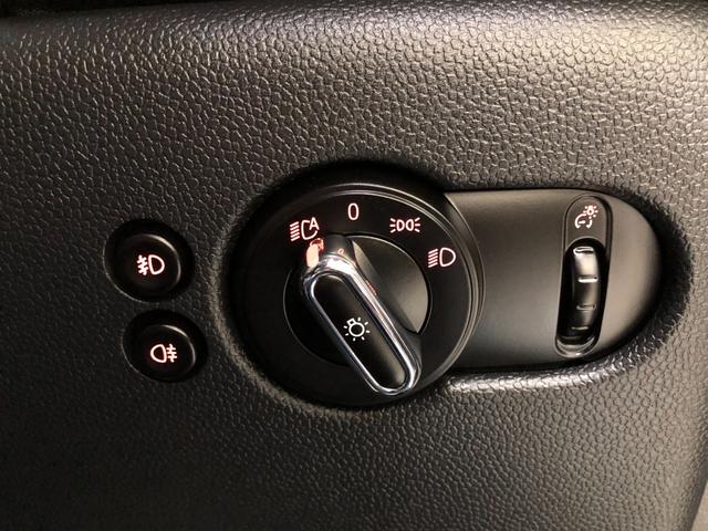 ＭＩＮＩ クーパーＳ　アーバンスタイル　コンフォートアクセス　ＪＣＷステアリング　パドルシフト　スポーツトランスミッション　ドライビングモード　ＨＤＤナビ　ＢＴ　Ｂカメラ　ＰＤＣ　ＥＴＣ　前後ドラレコ　１８ＡＷ　グー鑑定（70枚目）