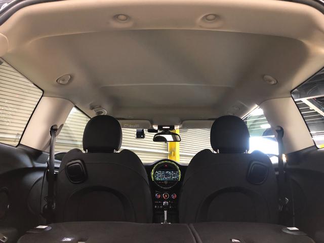 ＭＩＮＩ クーパーＳ　アーバンスタイル　コンフォートアクセス　ＪＣＷステアリング　パドルシフト　スポーツトランスミッション　ドライビングモード　ＨＤＤナビ　ＢＴ　Ｂカメラ　ＰＤＣ　ＥＴＣ　前後ドラレコ　１８ＡＷ　グー鑑定（79枚目）