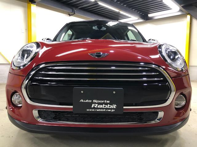 MINI クーパー 第三世代F56モデル ミントPKG HDDナビ BT バックカメラ ドライビングモード シートヒーター オートクルーズ ETC アームレスト オートライト レインセンサー ストレージコンパーメント(9枚目)