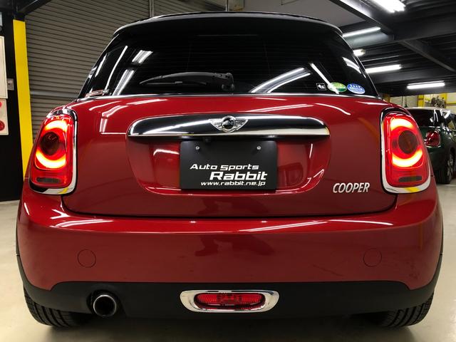 MINI クーパー 第三世代F56モデル ミントPKG HDDナビ BT バックカメラ ドライビングモード シートヒーター オートクルーズ ETC アームレスト オートライト レインセンサー ストレージコンパーメント(43枚目)