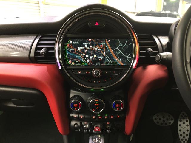 MINI クーパー 第三世代F56モデル ミントPKG HDDナビ BT バックカメラ ドライビングモード シートヒーター オートクルーズ ETC アームレスト オートライト レインセンサー ストレージコンパーメント(53枚目)