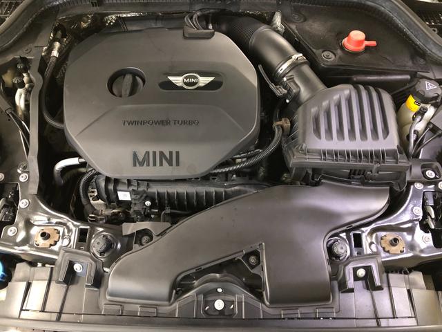 ＭＩＮＩ クーパー　第三世代Ｆ５６モデル　ミントパッケージ　ワンオーナー　各年整備記録簿有り　ＨＤＤナビ　ブルートゥース　ドライビングモード　オートライト　レインセンサー　ドラレコ　ＥＴＣ　アームレスト　グー鑑定（4枚目）