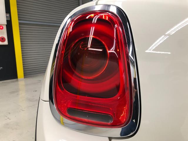 ＭＩＮＩ クーパー　第三世代Ｆ５６モデル　ミントパッケージ　ワンオーナー　各年整備記録簿有り　ＨＤＤナビ　ブルートゥース　ドライビングモード　オートライト　レインセンサー　ドラレコ　ＥＴＣ　アームレスト　グー鑑定（37枚目）