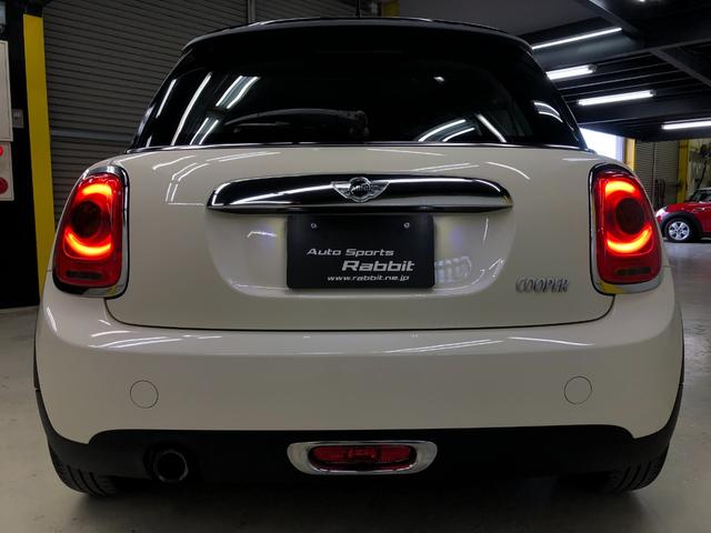 ＭＩＮＩ クーパー　第三世代Ｆ５６モデル　ミントパッケージ　ワンオーナー　各年整備記録簿有り　ＨＤＤナビ　ブルートゥース　ドライビングモード　オートライト　レインセンサー　ドラレコ　ＥＴＣ　アームレスト　グー鑑定（43枚目）