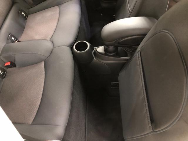 ＭＩＮＩ クーパー　第三世代Ｆ５６モデル　ミントパッケージ　ワンオーナー　各年整備記録簿有り　ＨＤＤナビ　ブルートゥース　ドライビングモード　オートライト　レインセンサー　ドラレコ　ＥＴＣ　アームレスト　グー鑑定（52枚目）