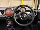 クーパー　第二世代Ｒ５６後期最終モデル　プロジェクターＨＩＤオートライト　ＣＤ／ＡＵＸ入力／ラジオ　レインセンサー　整備記録簿＆スペアキーあり　ホワイトルーフトップ　１５インチＡＷ　グー鑑定付き（56枚目）