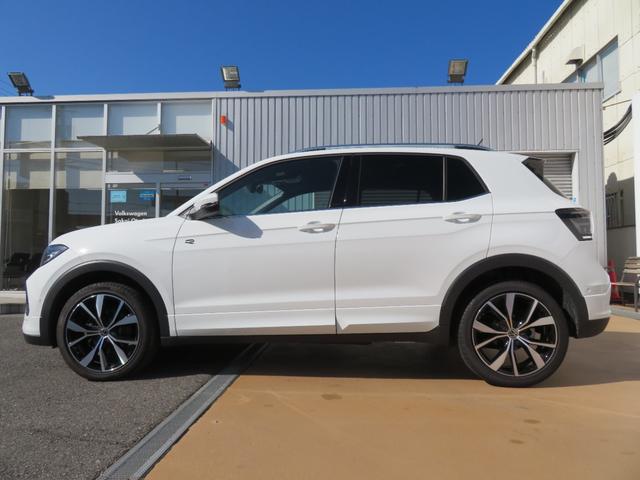 Ｔ－クロス ＴＳＩ　Ｒライン　当社試乗車　禁煙車　ｂｅａｔｓサウンドシステム　ＳａｆｅｔｙＰ（レーンチェンジアシスト　リヤトラフィックアラート　ＤｉｇｉｔａｌＣｏｃｋｐｉｔＰｒｏ）　ＩＱＬＩＧＨＴ　ダイナミックターンインジケーター（12枚目）