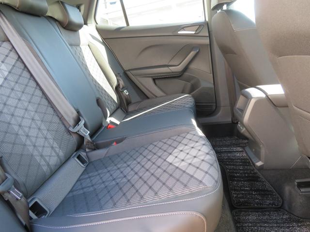 Ｔ－クロス ＴＳＩ　Ｒライン　当社試乗車　禁煙車　ｂｅａｔｓサウンドシステム　ＳａｆｅｔｙＰ（レーンチェンジアシスト　リヤトラフィックアラート　ＤｉｇｉｔａｌＣｏｃｋｐｉｔＰｒｏ）　ＩＱＬＩＧＨＴ　ダイナミックターンインジケーター（49枚目）