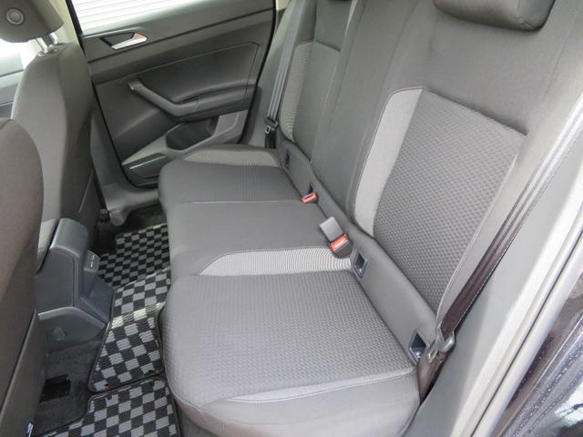 ポロ TSIアクティブ 当社社有車 禁煙車 DiscoverPro TechP(TravelAssist FRコーナーセンサー キーフリー) App-Connect(AppleCarPlay) レーンキープアシストシステム(8枚目)