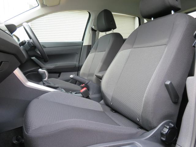ポロ TSIアクティブ 当社社有車 禁煙車 DiscoverPro TechP(TravelAssist FRコーナーセンサー キーフリー) App-Connect(AppleCarPlay) レーンキープアシストシステム(10枚目)